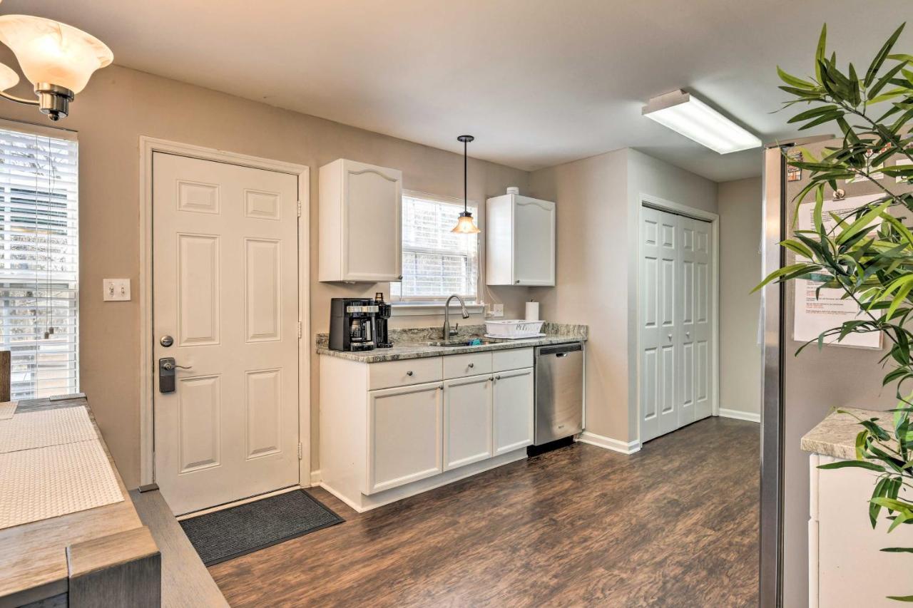 Villa Cozy Urban Retreat With Grill, Near Uncc à Charlotte Extérieur photo