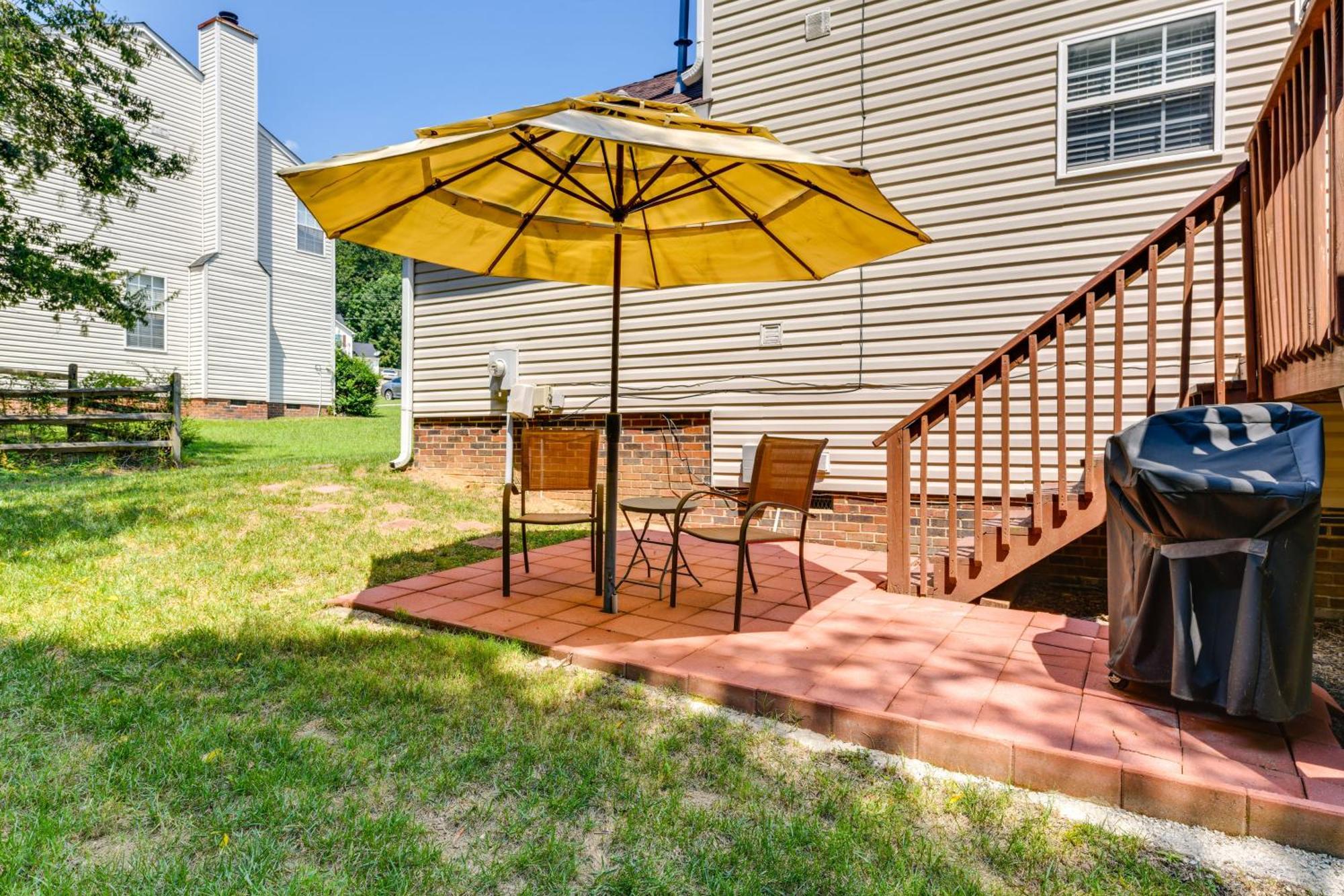 Villa Cozy Urban Retreat With Grill, Near Uncc à Charlotte Extérieur photo