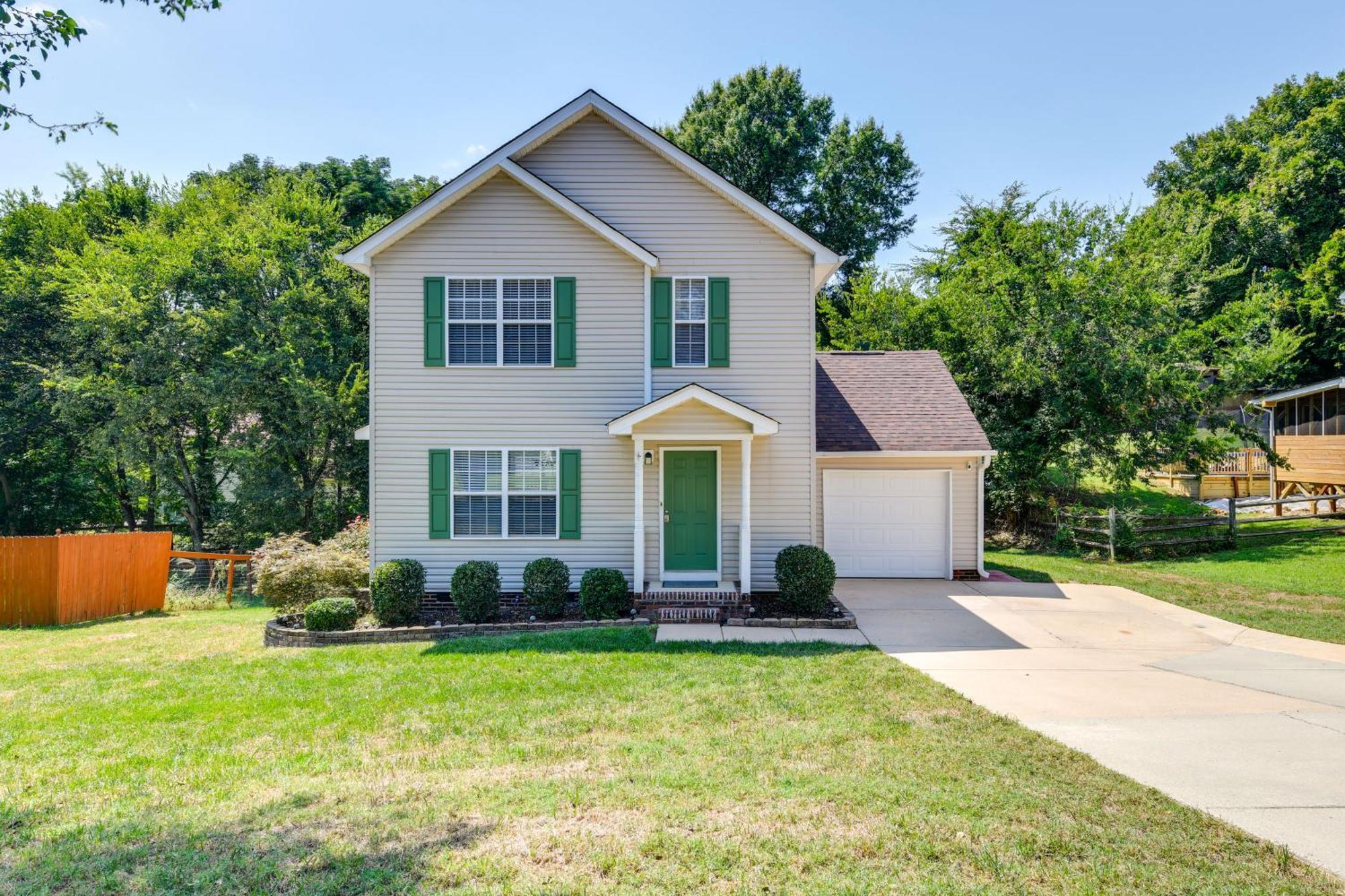 Villa Cozy Urban Retreat With Grill, Near Uncc à Charlotte Extérieur photo